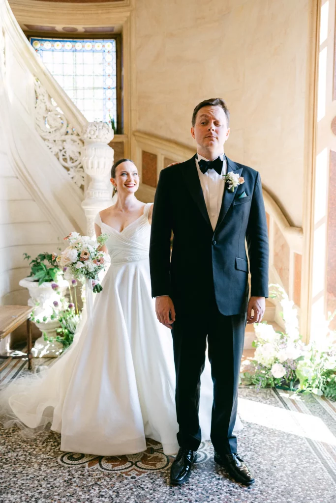 révélation de la mariée au marié